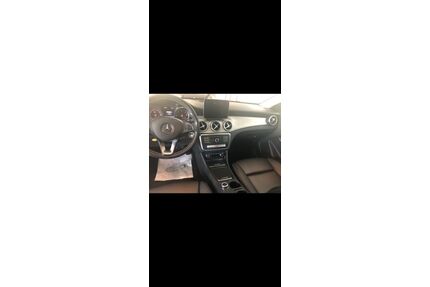Mercedes-Benz CLA 220 Shooting Brake Gebrauchtwagen