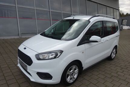 Ford Tourneo Courier Gebrauchtwagen