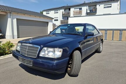 Mercedes-Benz 220 Gebrauchtwagen