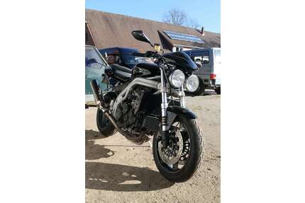 Triumph Speed Triple 955i Gebrauchtwagen
