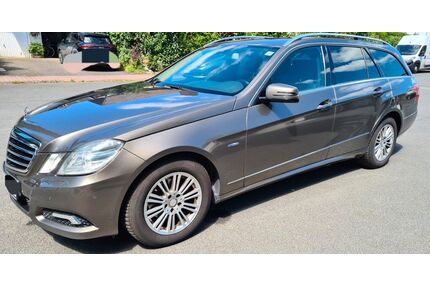 Mercedes-Benz E 220 Gebrauchtwagen