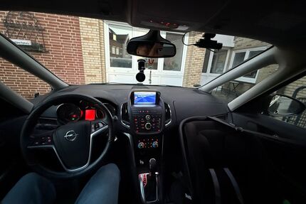 Opel Zafira Tourer Gebrauchtwagen