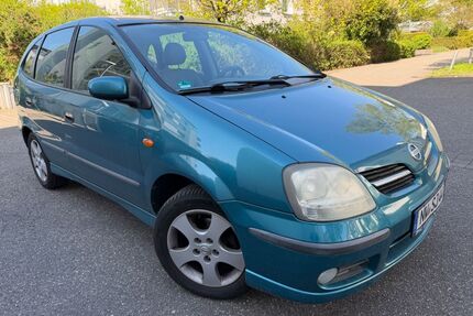 Nissan Almera Tino Gebrauchtwagen