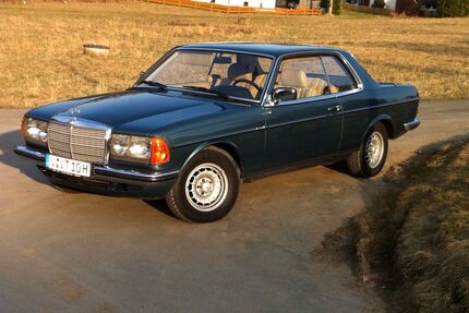 Mercedes-Benz 230 Gebrauchtwagen