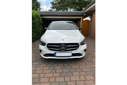 Mercedes-Benz B 220 Gebrauchtwagen