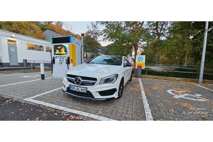 Mercedes-Benz CLA 45 AMG Shooting Brake Gebrauchtwagen