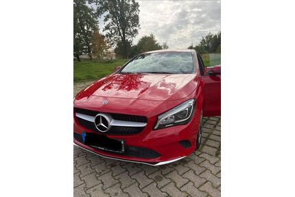 Mercedes-Benz CLA 200 Shooting Brake Gebrauchtwagen