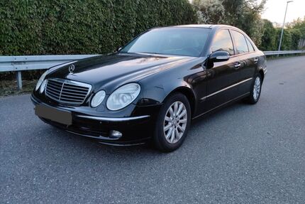 Mercedes-Benz 220 Gebrauchtwagen
