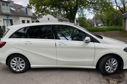 Mercedes-Benz B 180 Gebrauchtwagen