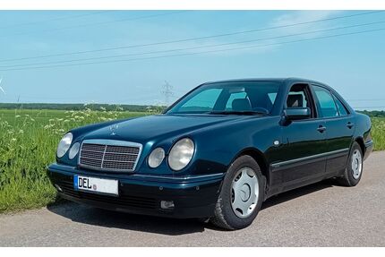 Mercedes-Benz E 240 Gebrauchtwagen