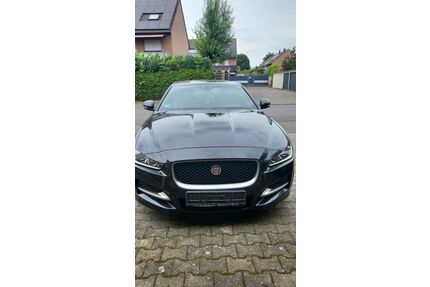 Jaguar XE Gebrauchtwagen