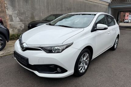 Toyota Auris Gebrauchtwagen