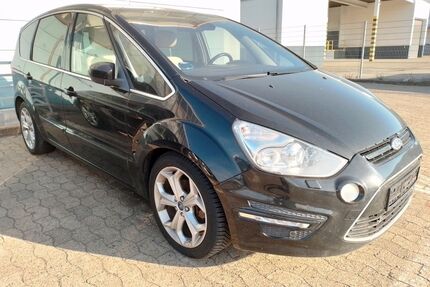 Ford S-Max Gebrauchtwagen