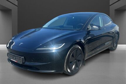 Tesla Model 3 Gebrauchtwagen