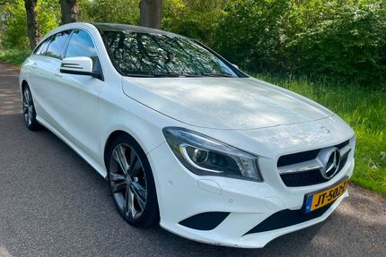 Mercedes-Benz CLA 200 Shooting Brake Gebrauchtwagen
