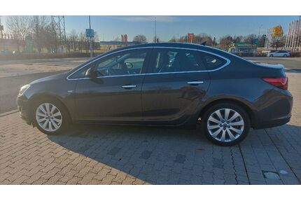 Opel Astra Gebrauchtwagen