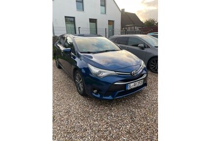Toyota Avensis Gebrauchtwagen