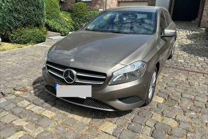 Mercedes-Benz A 180 Gebrauchtwagen