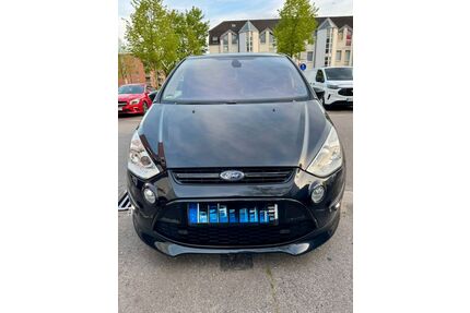 Ford S-Max Gebrauchtwagen
