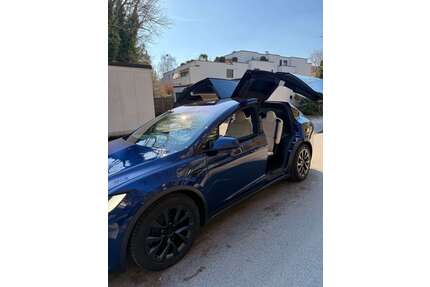 Tesla Model X Gebrauchtwagen