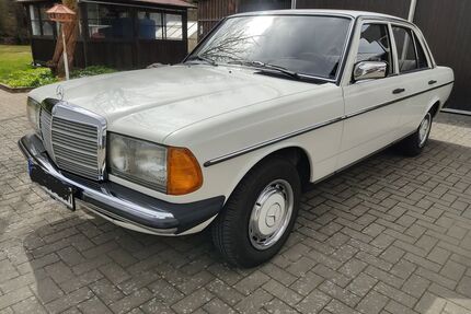 Mercedes-Benz 200 Gebrauchtwagen