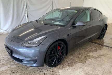 Tesla Model 3 Gebrauchtwagen
