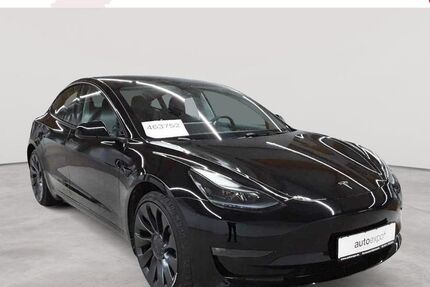 Tesla Model 3 Gebrauchtwagen