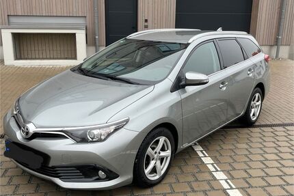 Toyota Auris Touring Sports Gebrauchtwagen