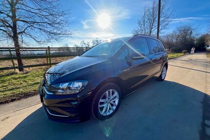 VW Golf Sportsvan Gebrauchtwagen