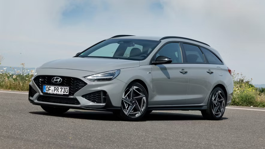 i30