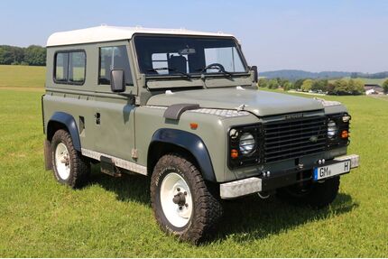 Land Rover Defender Gebrauchtwagen