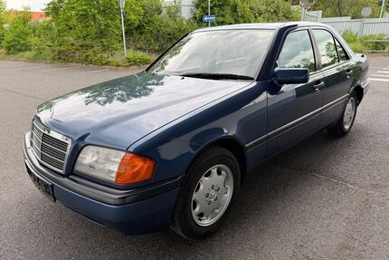 Mercedes-Benz C 180 Gebrauchtwagen