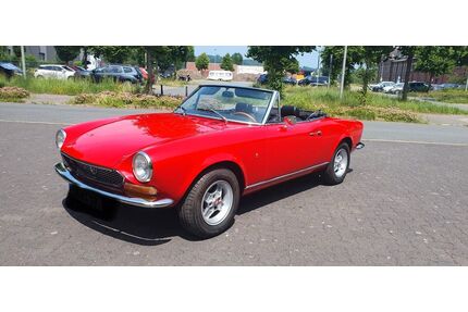 Fiat 124 Spider Gebrauchtwagen