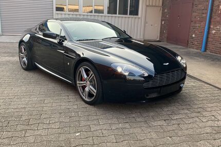 Aston Martin V8 Vantage Gebrauchtwagen