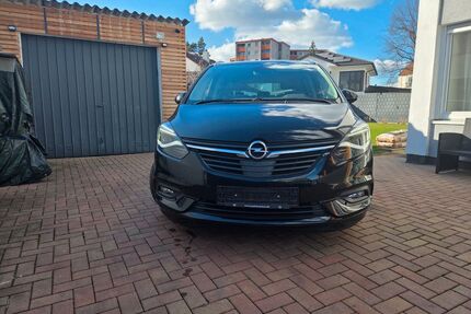 Opel Zafira Tourer Gebrauchtwagen