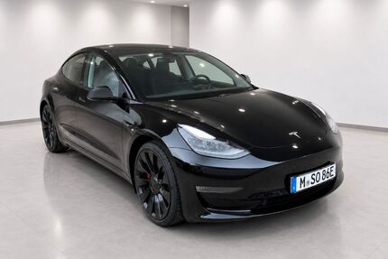 Tesla Model 3 Gebrauchtwagen