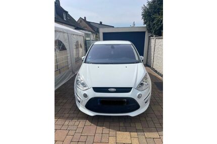 Ford S-Max Gebrauchtwagen