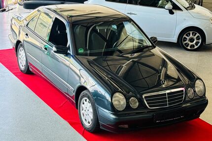 Mercedes-Benz E 200 Gebrauchtwagen