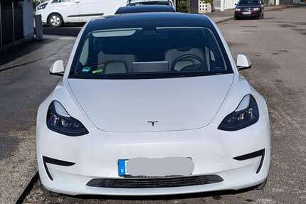 Tesla Model 3 Gebrauchtwagen