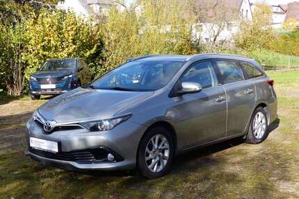Toyota Auris Gebrauchtwagen