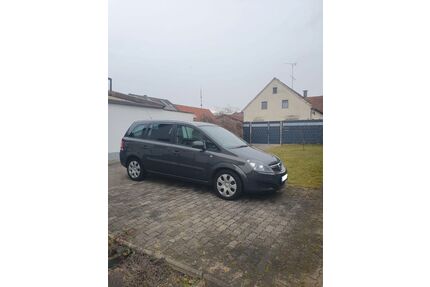 Opel Zafira Gebrauchtwagen