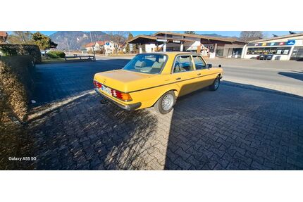 Mercedes-Benz 230 Gebrauchtwagen