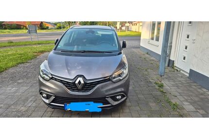 Renault Grand Scenic Gebrauchtwagen