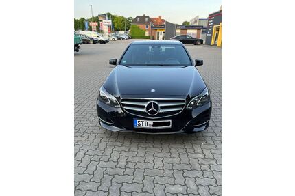 Mercedes-Benz 220 Gebrauchtwagen