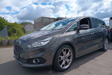 Ford S-Max Gebrauchtwagen