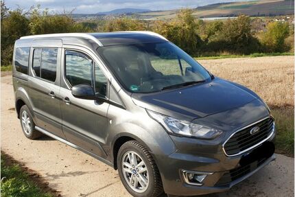 Ford Grand Tourneo Gebrauchtwagen