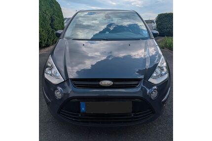 Ford S-Max Gebrauchtwagen