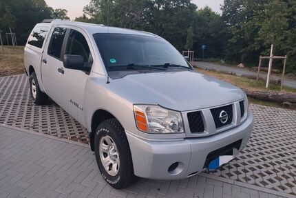 Nissan Titan Gebrauchtwagen