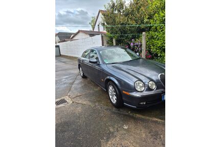 Jaguar S-Type Gebrauchtwagen