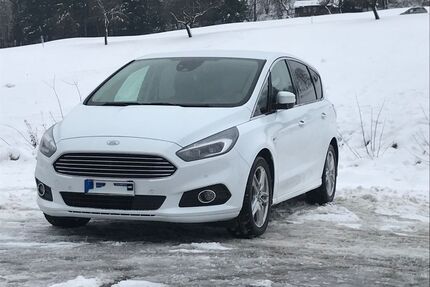Ford S-Max Gebrauchtwagen